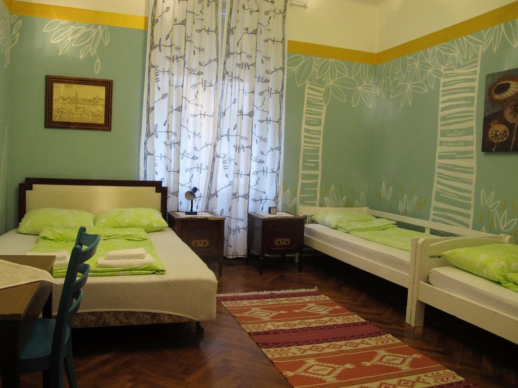 Centar Guesthouse Загреб Экстерьер фото